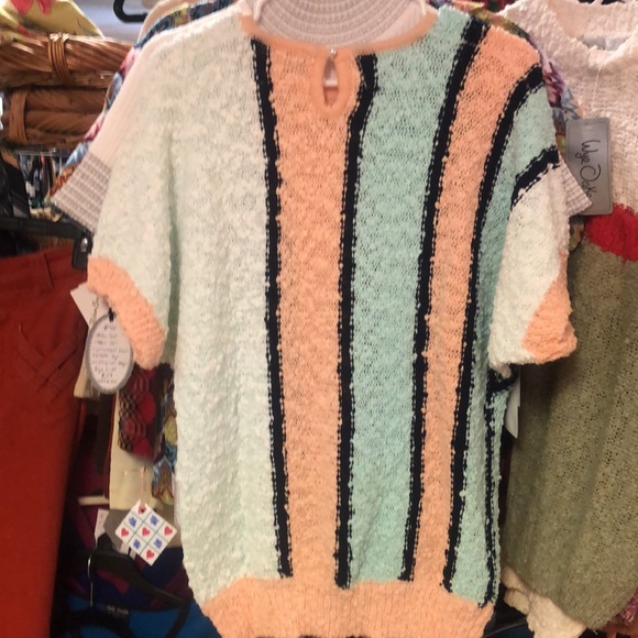 Vintage 80’s knobby knit sweater- Wye Oaks - pastel tones- acrylic short sleeves - Picture 7 of 7